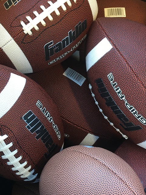 更是背后复 更是背后复